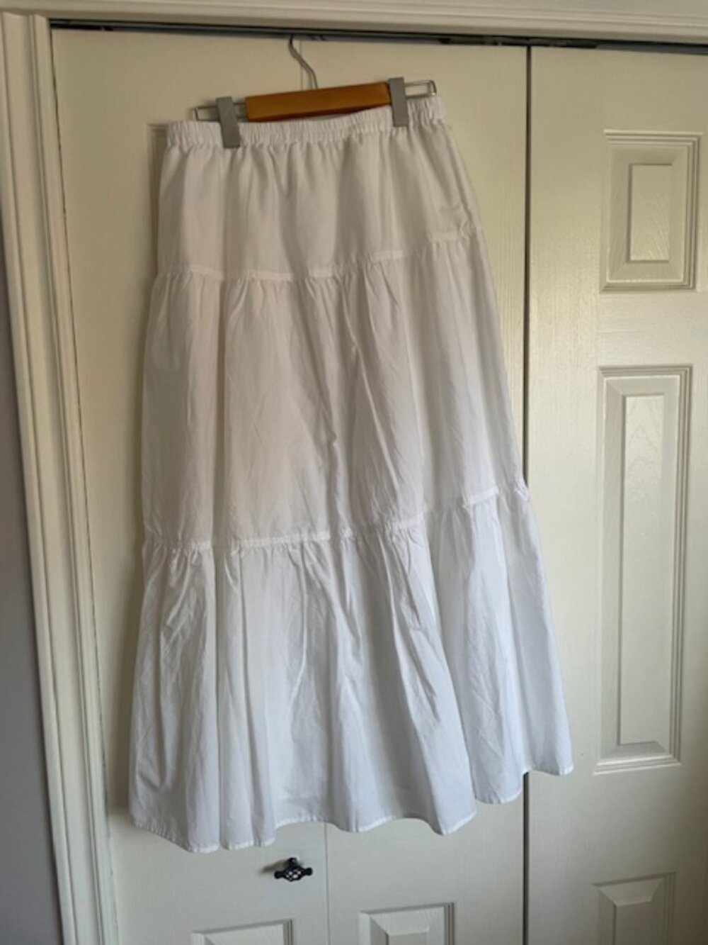 Aritzia Sunday Best Tiered Skirt Brand New With Tags - Picture 2 of 4